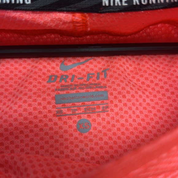 Nike - Picture 10 of 12